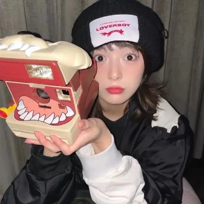 缠绕洞窟的野兽